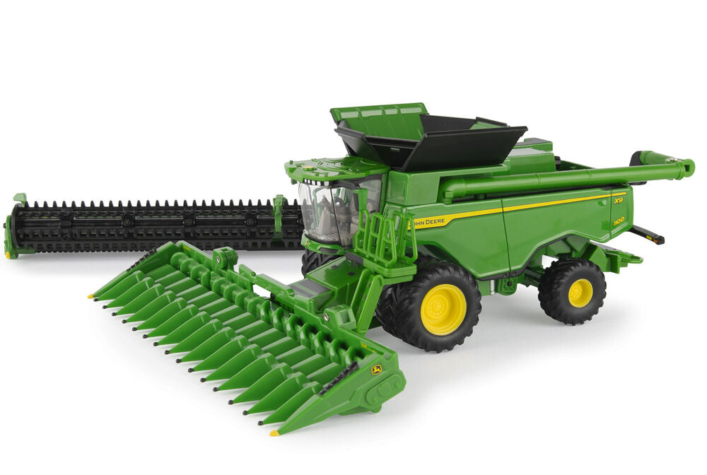 John Deere X9 1100 Header with two fronts