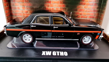 Ford Falcon XW GTHO - 1/32